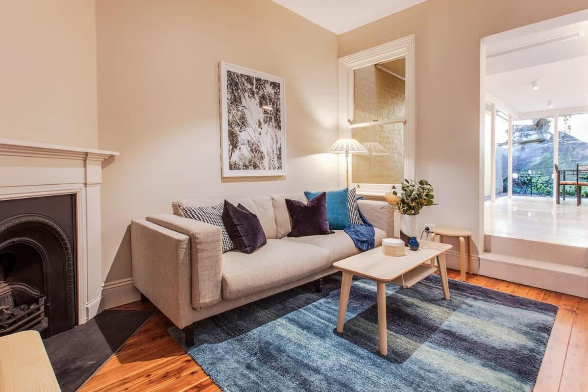 Holiday home 2 Mins Walking To Harbour Bridge