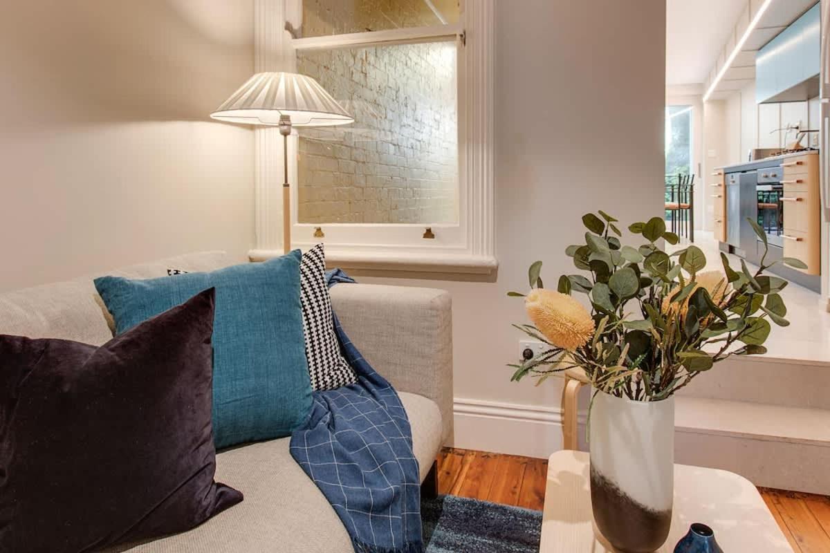 Holiday home 2 Mins Walking To Harbour Bridge Sydney