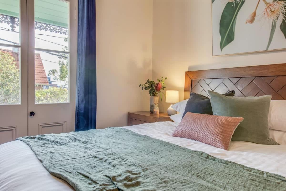 2 Mins Walking To Harbour Bridge Holiday home *